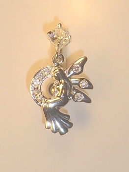 Bauchnabelpiercing