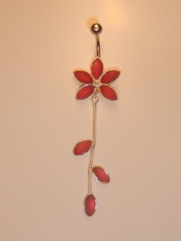 Bauchnabelpiercing mit Kristall